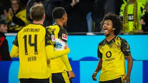 Dortmund – Wolfsburg: Μια Κρίσιμη Αντιπαράθεση στην Bundesliga
