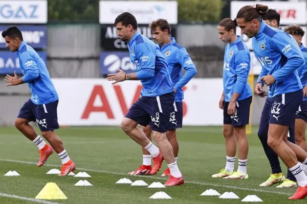 Fenerbahçe: Η Ομάδα που Κατακτά τις καρδιές