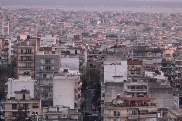 Η Σημασία της Παρασκευής και 13: Έθιμα και Δεισιδαιμονίες