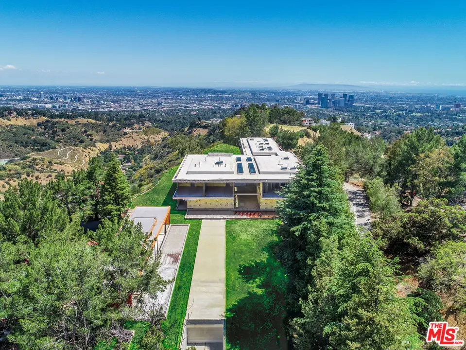 Beverly Hills: Η Πολυτελής Κουλτούρα και Ιστορία του