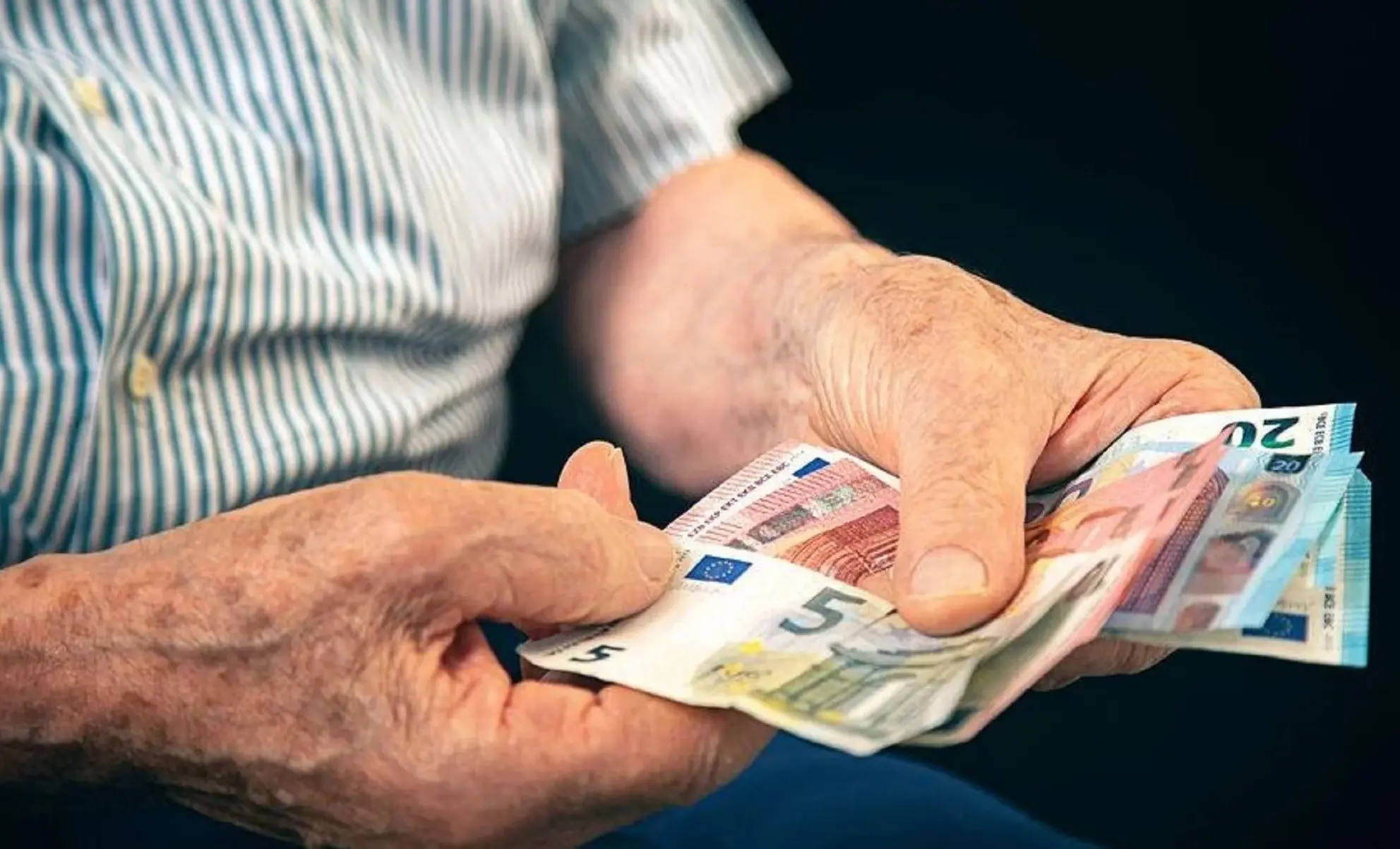 Συντάξεις Αυγούστου 2025: Πληροφορίες και αλλαγές