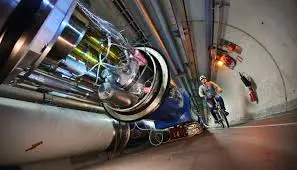 Ανακαλύψεις και Καινοτομίες στο CERN image 1