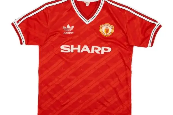 Η Liverpool αναστατώνει τη Manchester United με τον τελευταίο αγώνα image 1