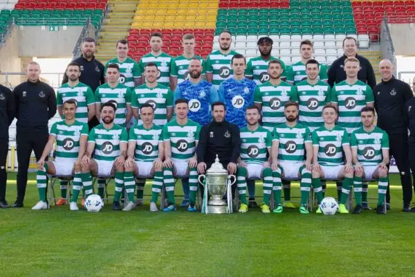 Shamrock Rovers: Η Ένδοξη Ιστορία μίας Σκοτεινής Ομάδας
