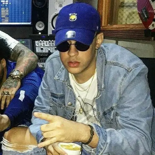 Ο Bad Bunny και η Επιρροή του στη Μουσική Σκηνή image 1