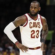 ΛεΜπρόν Τζέιμς: Μια Χρυσή Καριέρα στο NBA