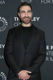 Brett Goldstein: Από Κωμικός σε Star της Τηλεόρασης