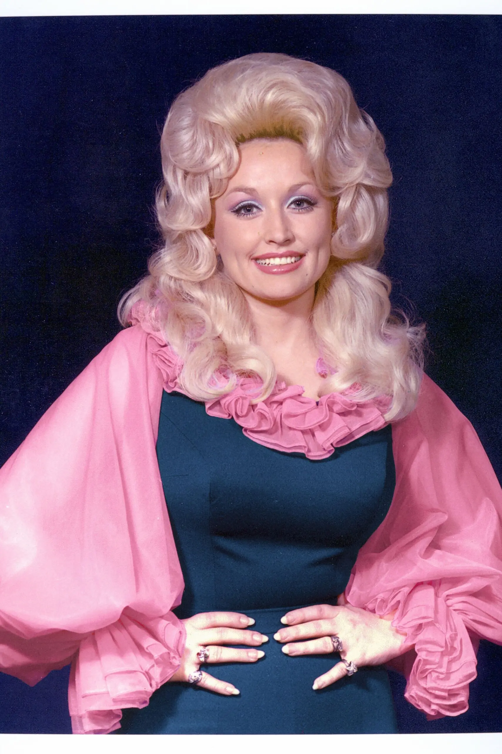 Dolly Parton: Μια Εμβληματική Καλλιτέχνιδα