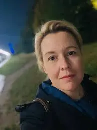Η Δημιουργική Πορεία της Iris Stalzer image 1