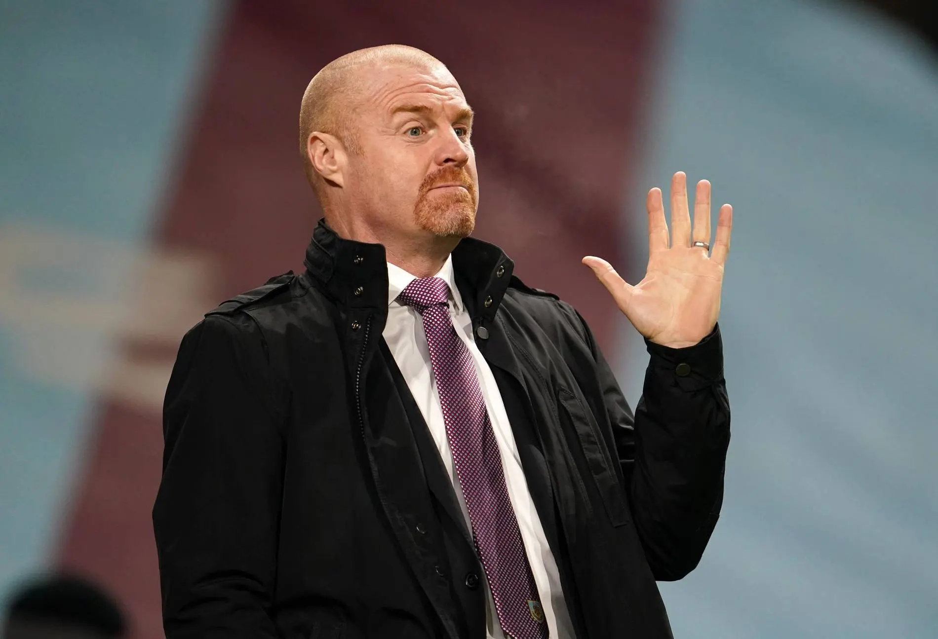Αναλαμβάνοντας την Everton: Ο Sean Dyche στο Ηγετικό Ρόλο