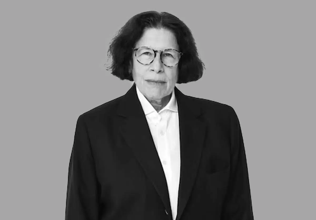 Fran Lebowitz: Μια Επιδραστική Φωνή της Νέας Υόρκης