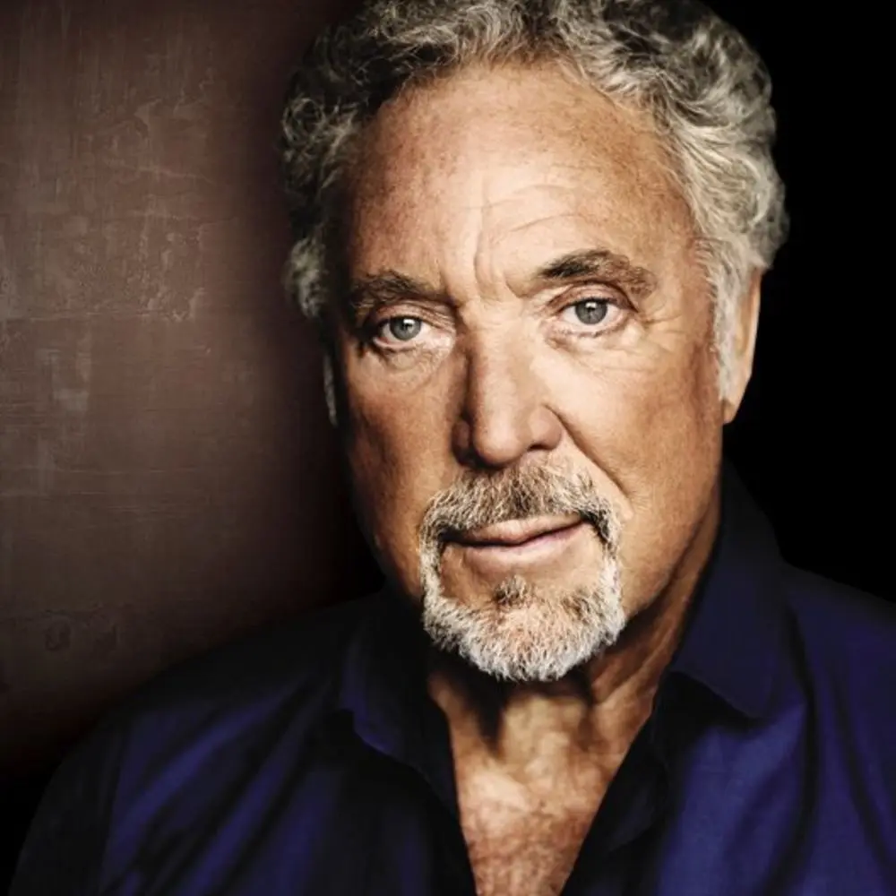 Το Ταλέντο του Tom Jones: Μια Αναδρομή στη Καριέρα του
