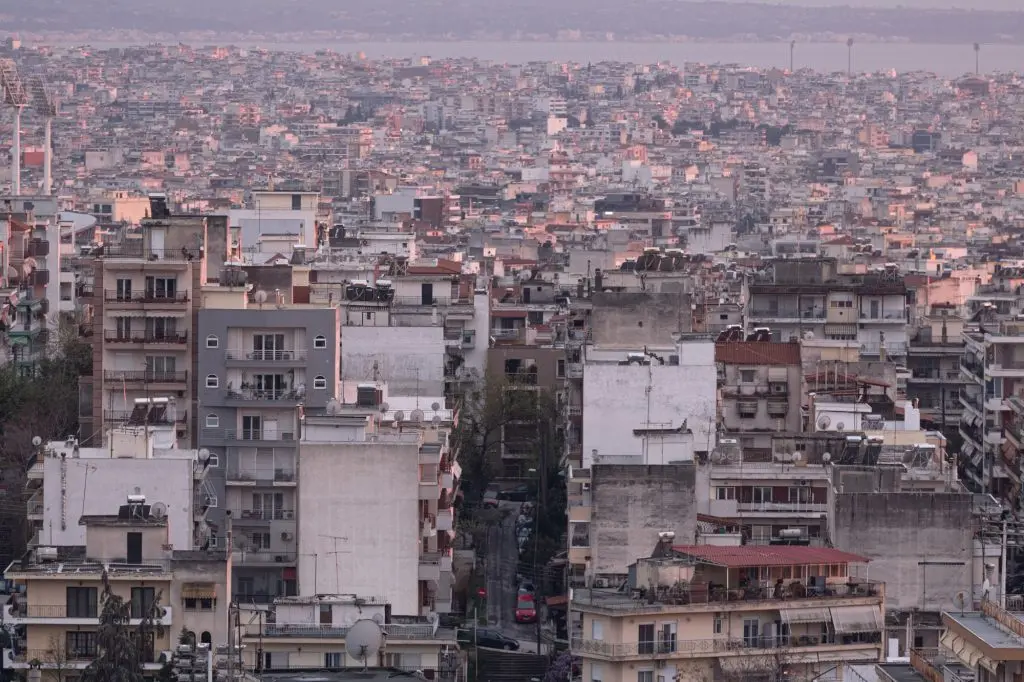 Η Σημασία της Παρασκευής και 13: Έθιμα και Δεισιδαιμονίες