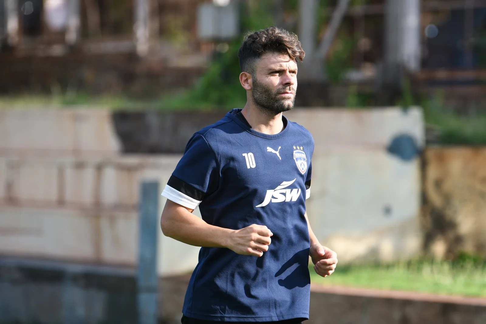 Javi Hernández: Σταθμός στην Καριέρα του Ισπανού Ποδοσφαιριστή