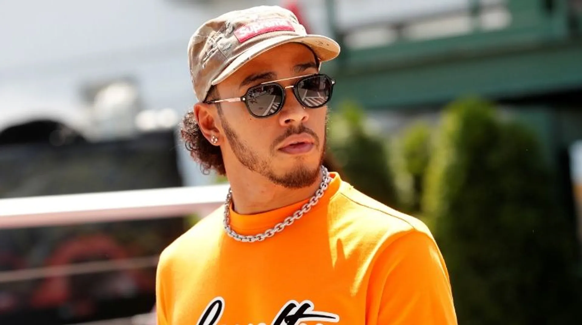 Lewis Hamilton: Η Εξαιρετική Καριέρα του Σπορ