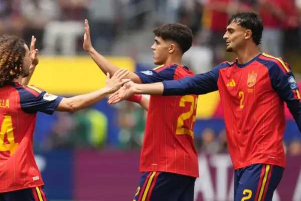 Ισπανία – Αυστρία 3-0: Η Ισπανία προκρίνεται στους «16» του Παγκοσμίου Κυπέλλου